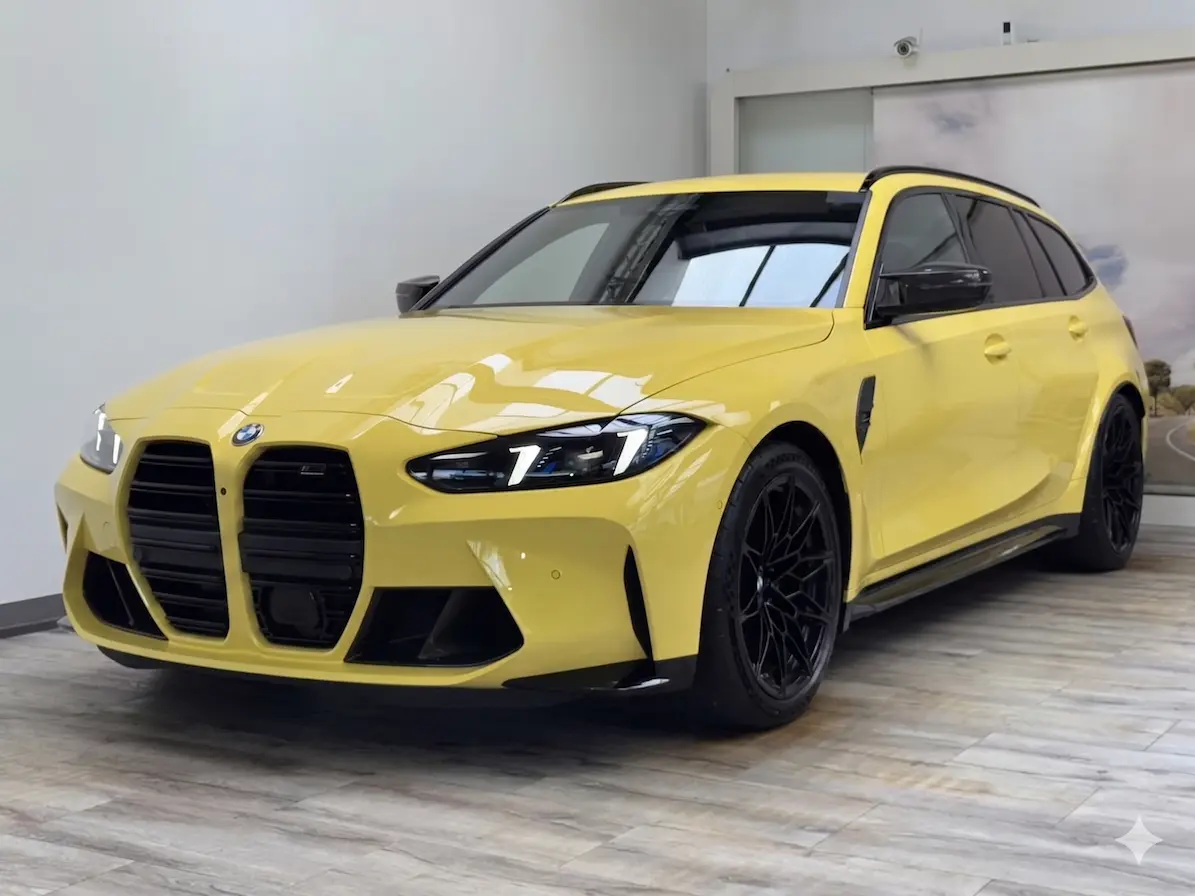 BMW M3 xDrive Competition - разходи за обслужване, автокаско и смяна на масло от Superhelp.bg във Варна